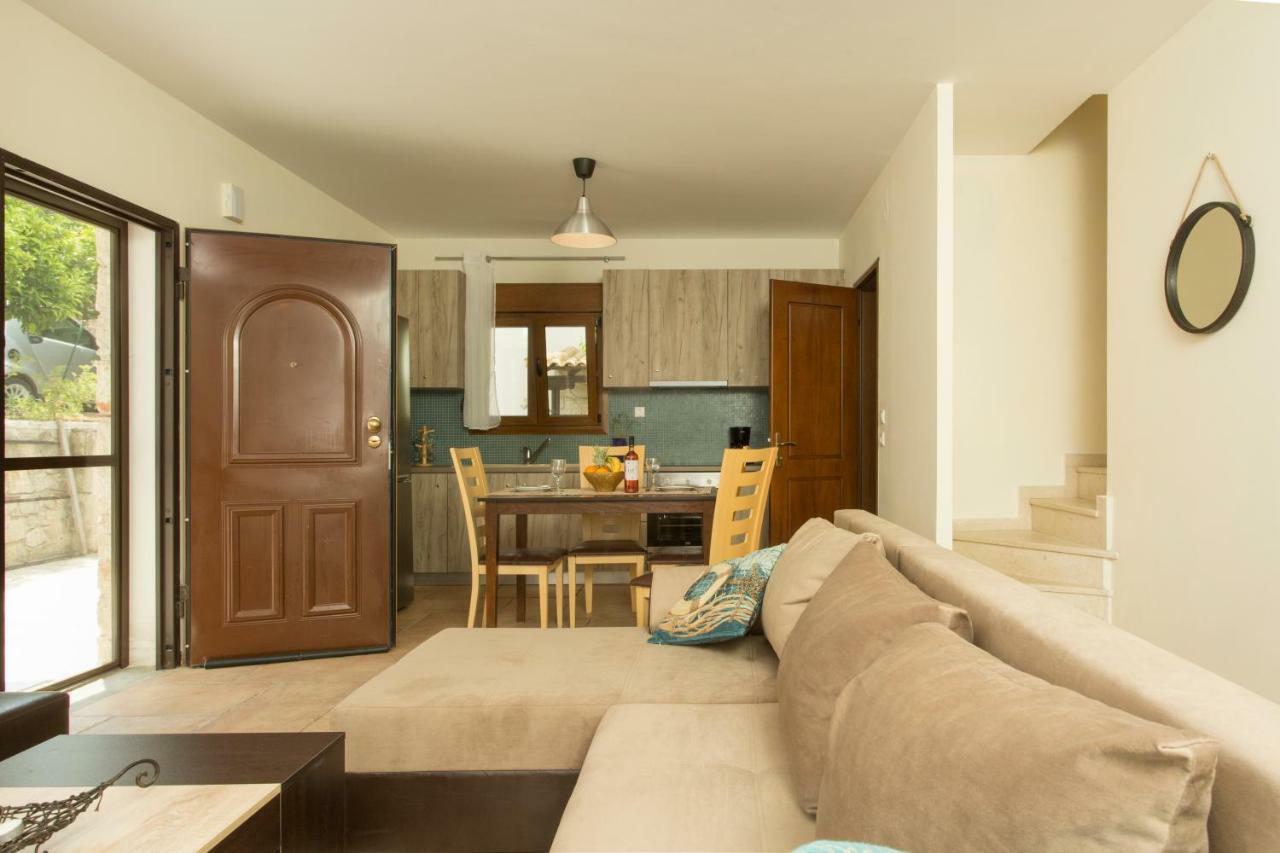 Izabella Sea Side Villa سيفيري المظهر الخارجي الصورة